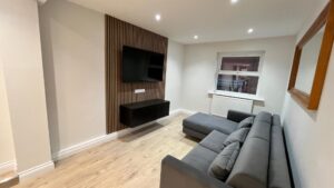 Flat 2 Headingley Rise, Welton Road, Leeds